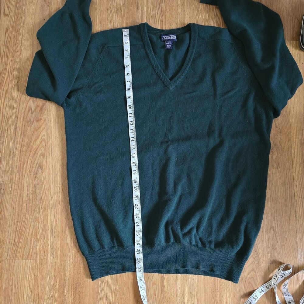 Lands End Cashmere Sweater Mens L Tall Green V Neck Pullover Minimalist Luxury - Picture 7 of 8